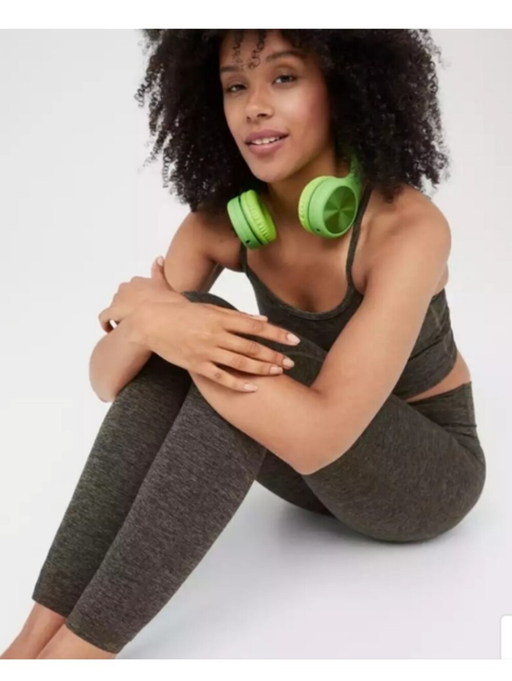 Offline By aerie The Hugger Hi-Rise Leggings — Olive Daze Heathered Green